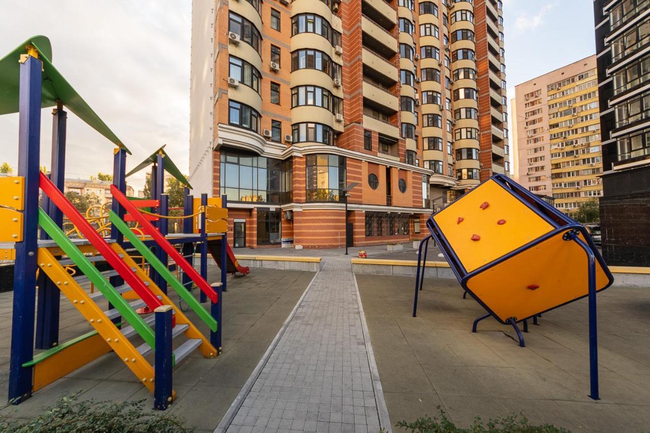 Апартаменты Vip In A New Building Near Lesi Ukrainki 7A Киев Экстерьер фото